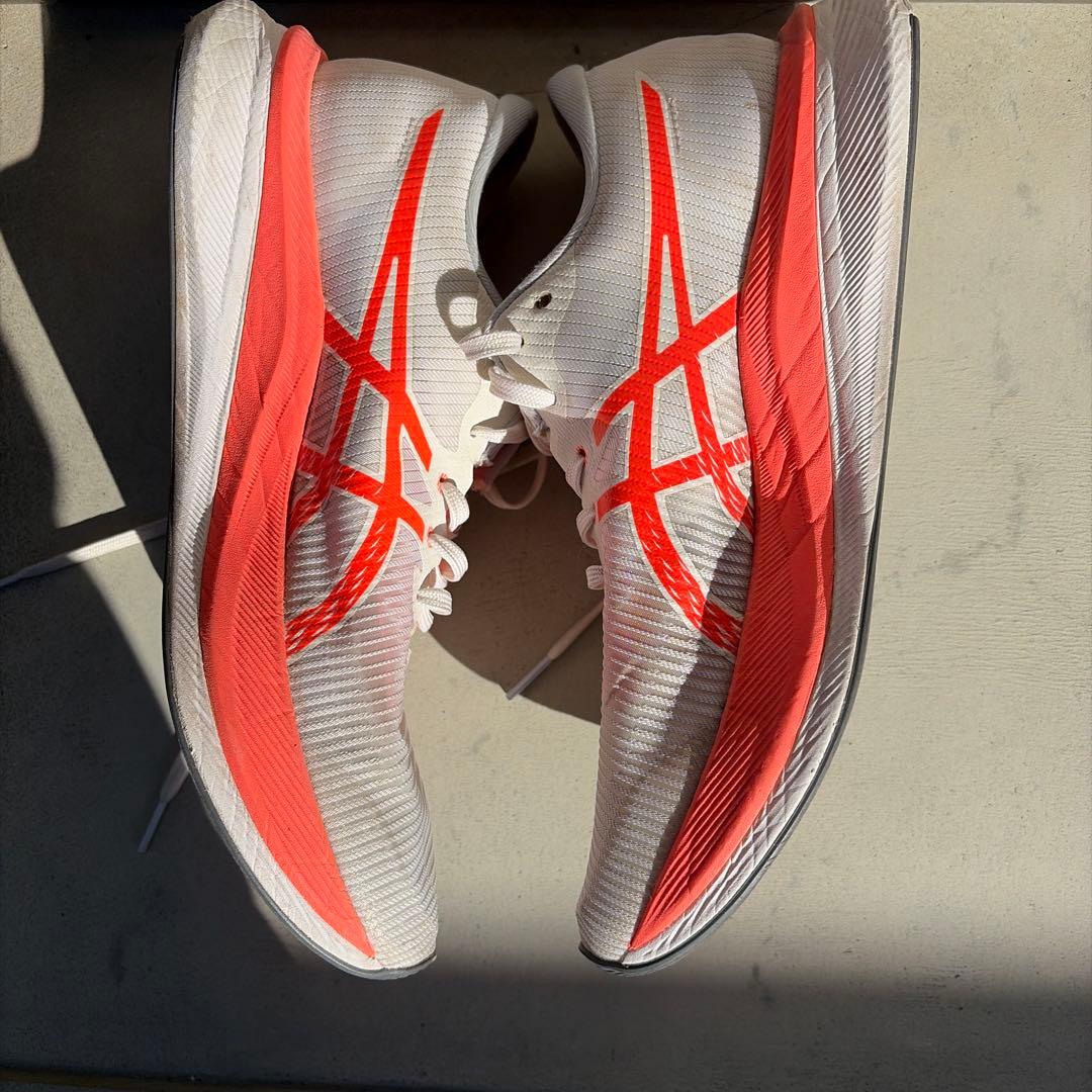 ASICS マジックスピード3