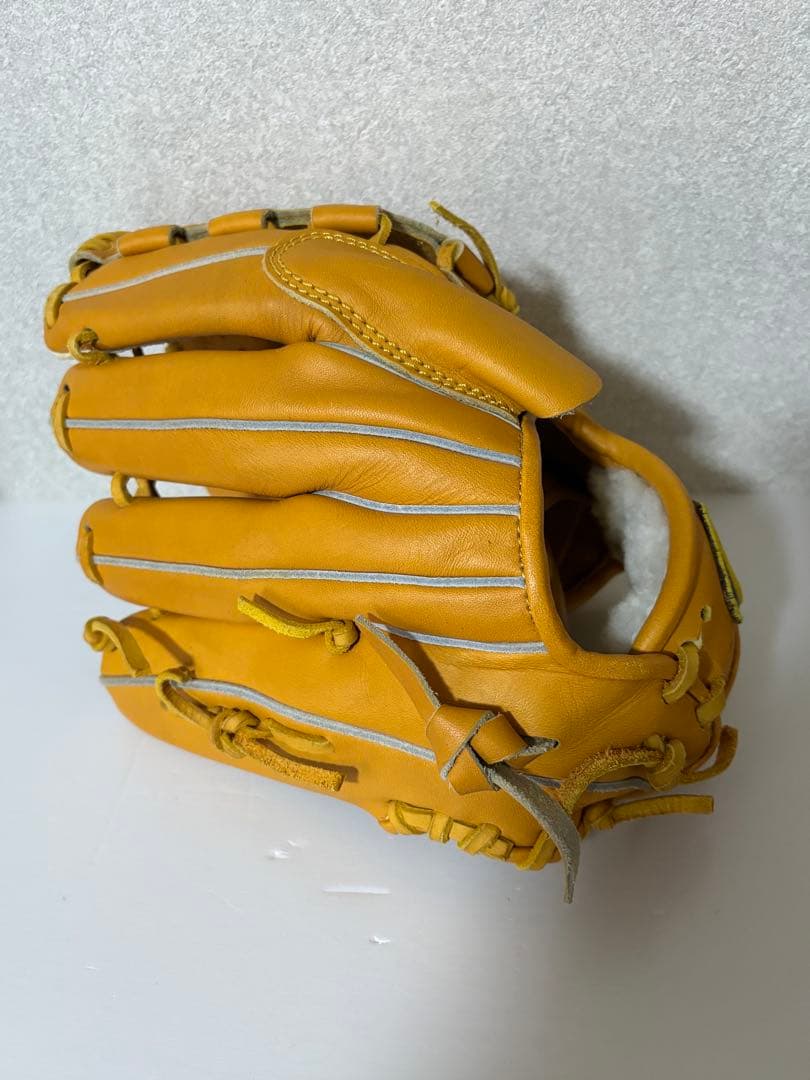 リンドスポーツ硬式右投げ投手用グラブ　美品
