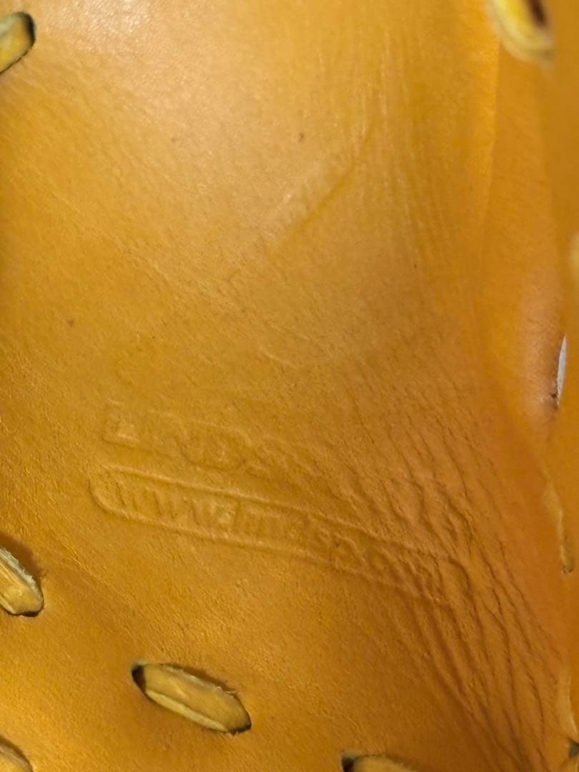 リンドスポーツ硬式右投げ投手用グラブ　美品