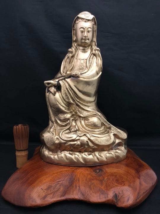 観音 菩薩 銅製 仏像 台付　彫刻 置物 開運 風水 骨董 古美術 アンティーク