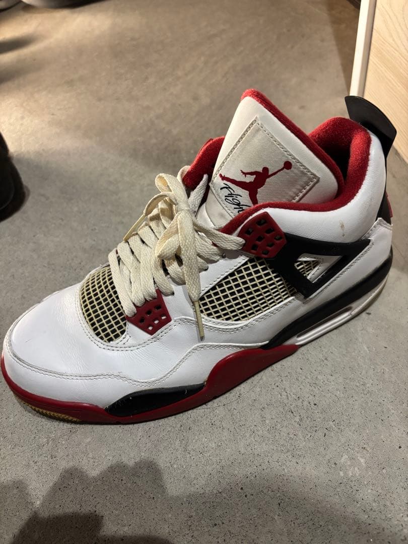 jordan4 ファイヤーレッド　US9.5 27.5cm