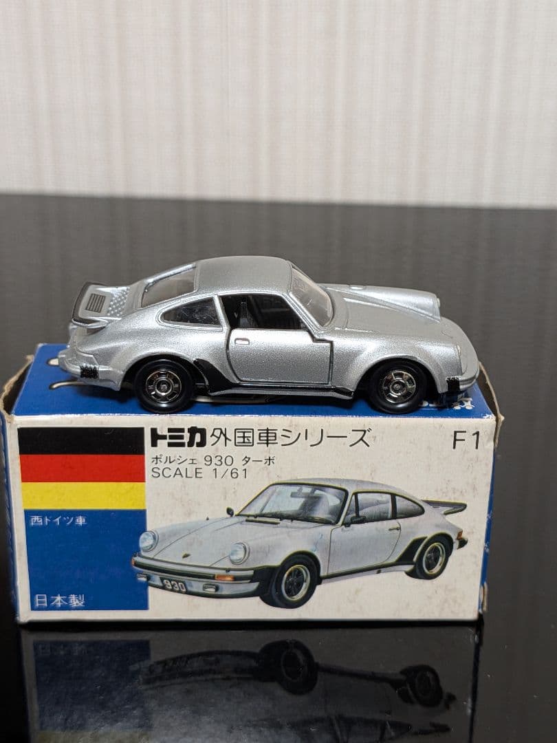 トミカ ポルシェ930ターボ 1/61