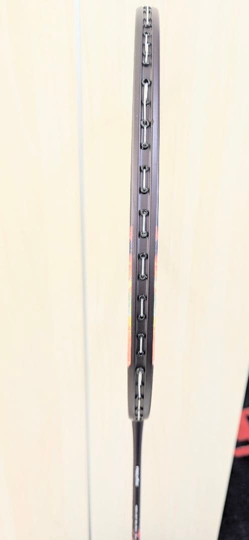 ヨネックス ナノフレア700 TOUR 5UG5 【超美品】YONEX