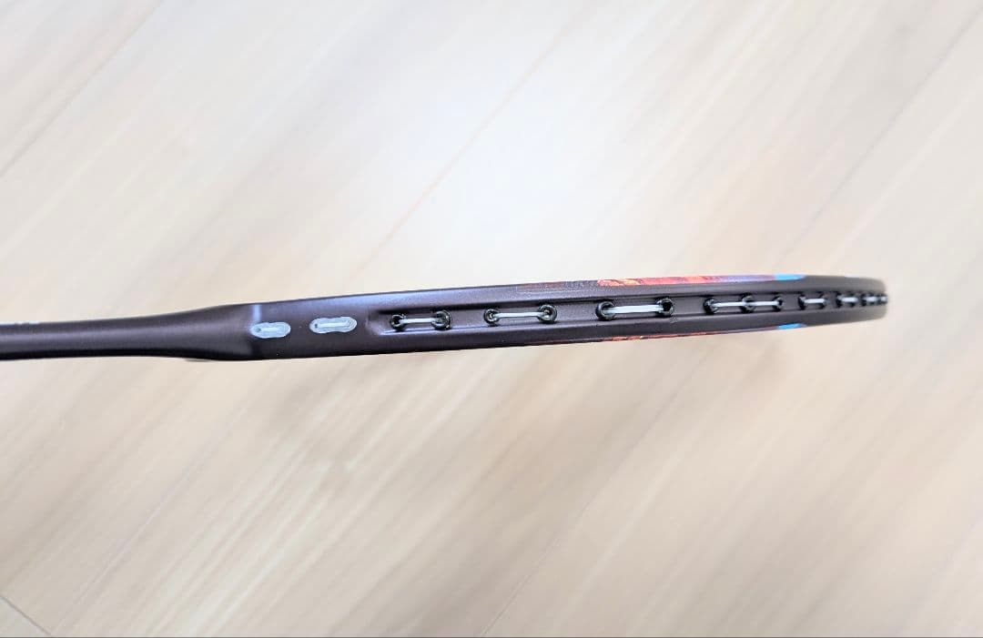 ヨネックス ナノフレア700 TOUR 5UG5 【超美品】YONEX