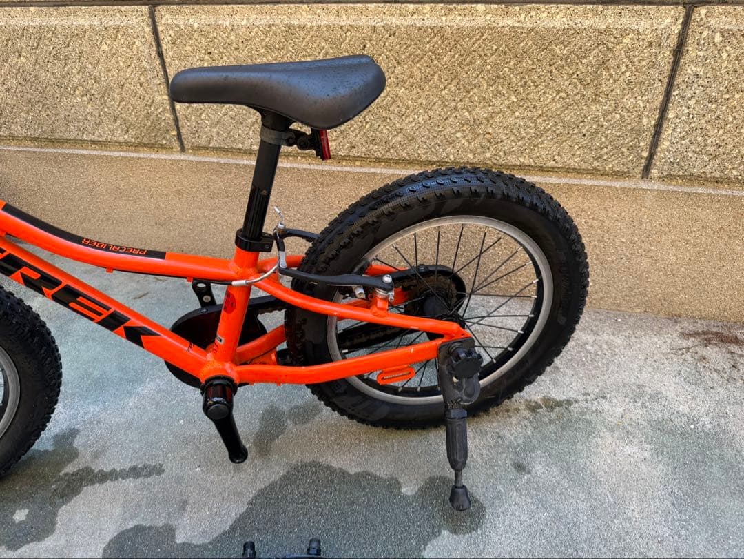 新学期セール16インチ子供車 キッズバイク　MTBトレック Precaliber