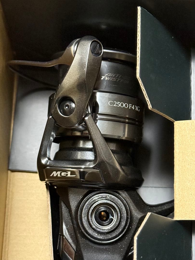 SHIMANO 25コンプレックス XR C2500F4 XG