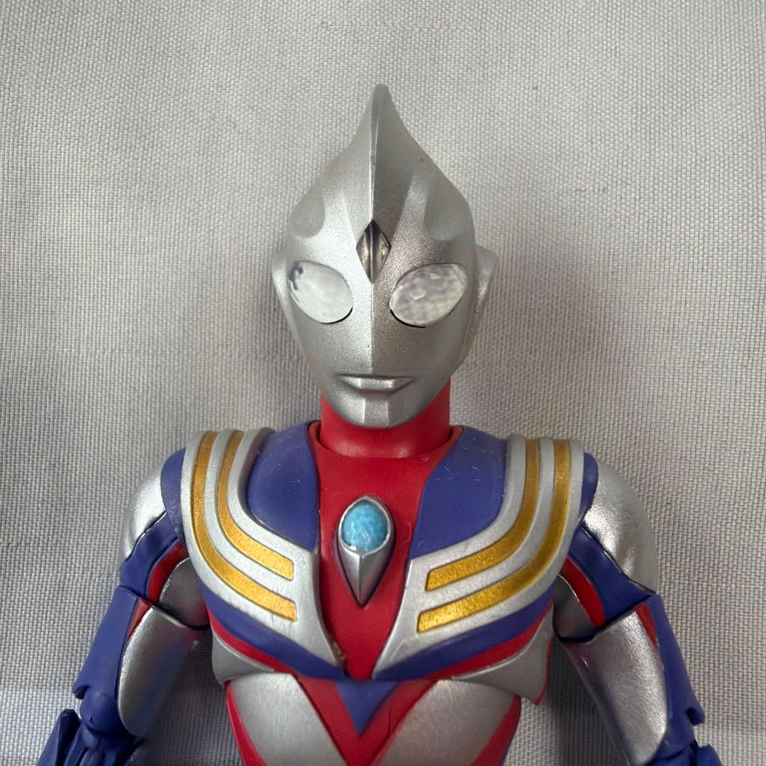 S.H.Figuarts 真骨彫製法 ウルトラマンティガ マルチタイプ
