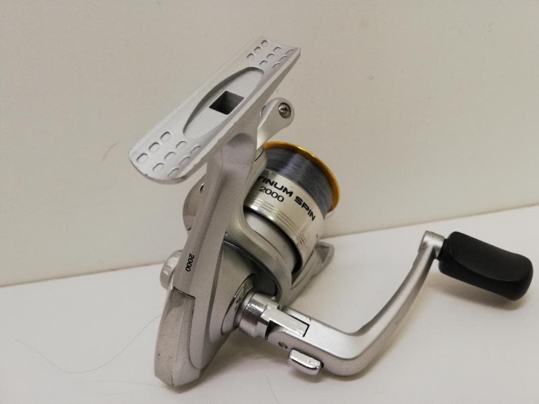 リール platinum spin  2000