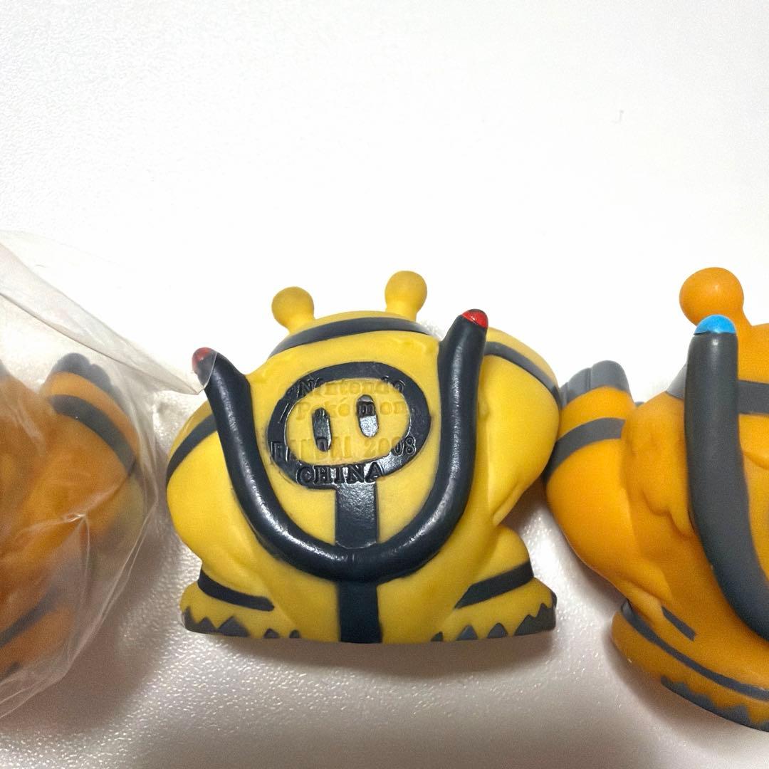 ポケモンキッズ　エレキブル　色違い　指人形
