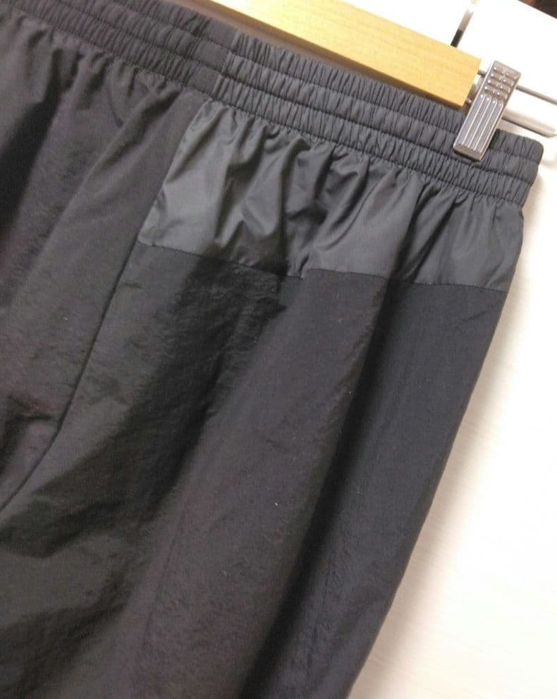 新品☆umbro シャカシャカ パンツ O
