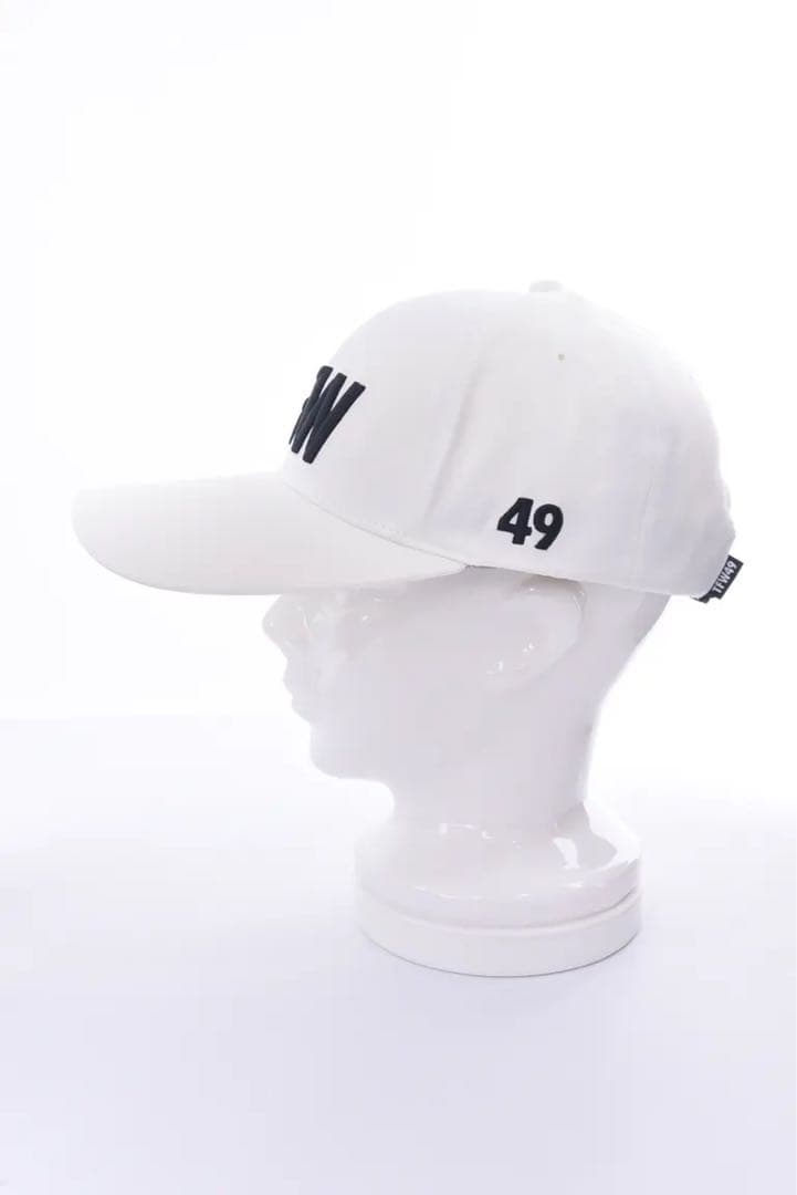 新品タグ付き⭐️unisex TFW49⭐️2025NEW⭐️キャップ　ホワイト