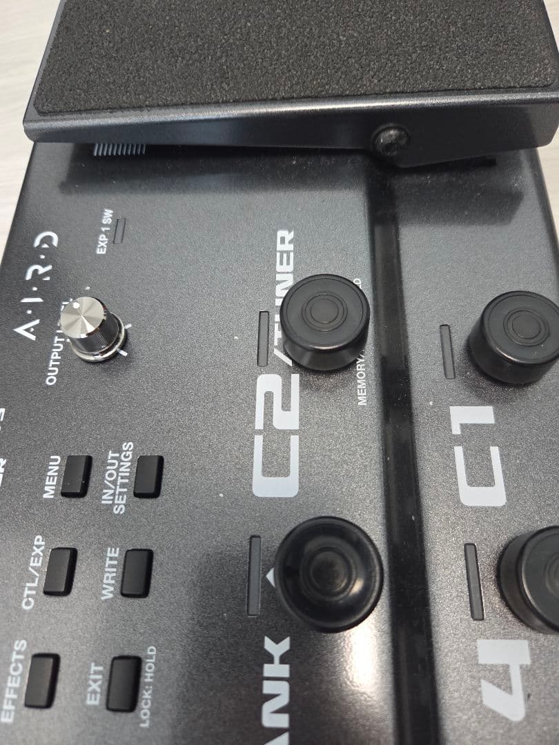 BOSS GX100 BT-DUAL付き