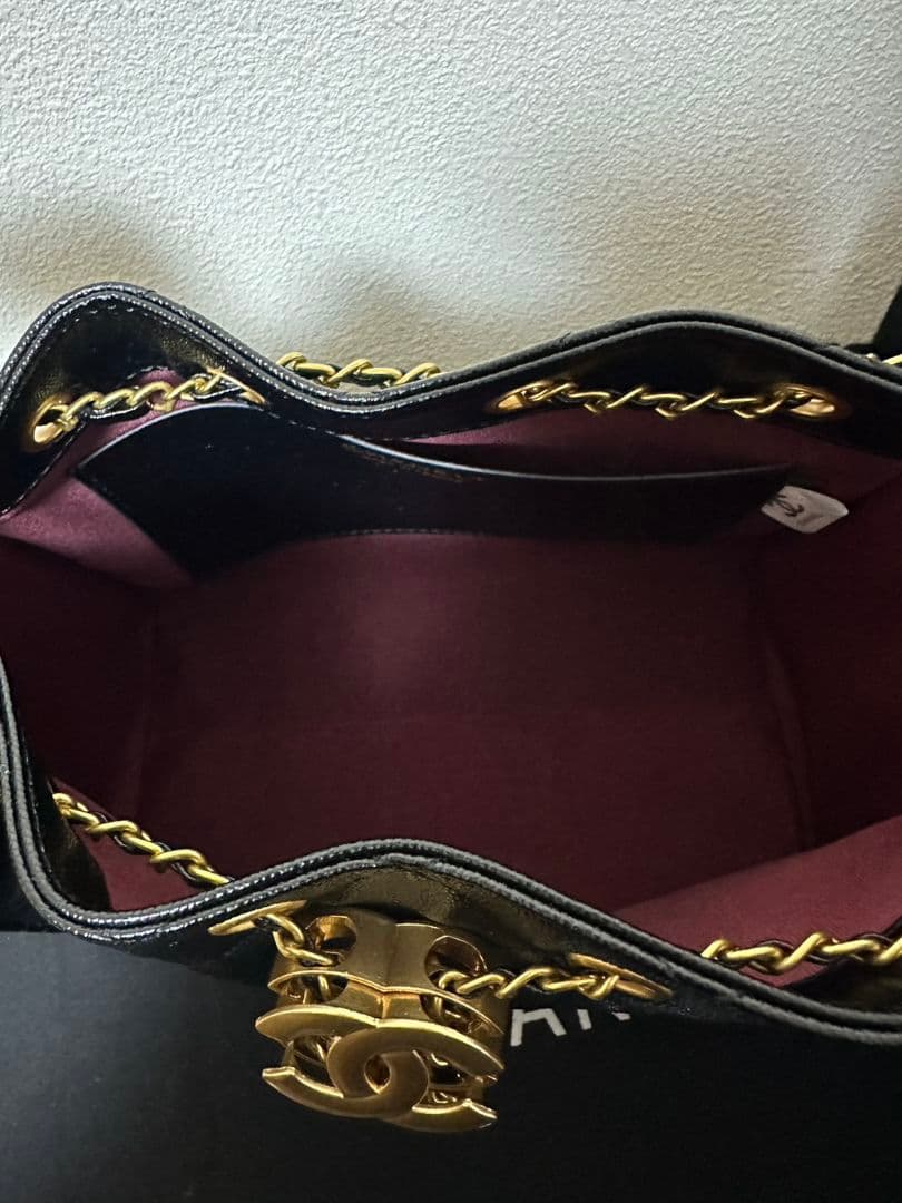CHANEノベルティレザーショルダーバッグブラック新品