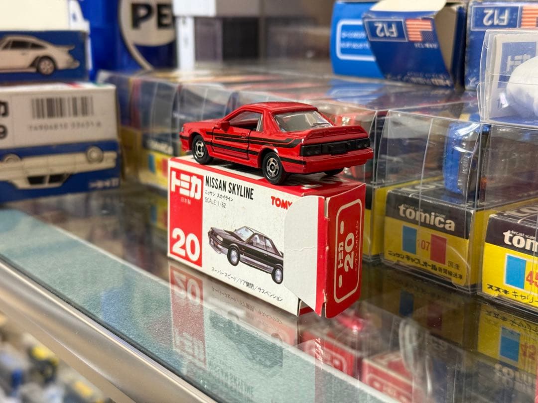 トミカ ニッサン スカイライン 初期型 日本製 赤 1/62 20