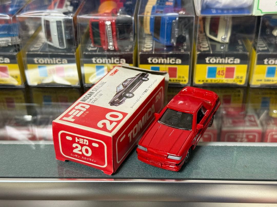 トミカ ニッサン スカイライン 初期型 日本製 赤 1/62 20