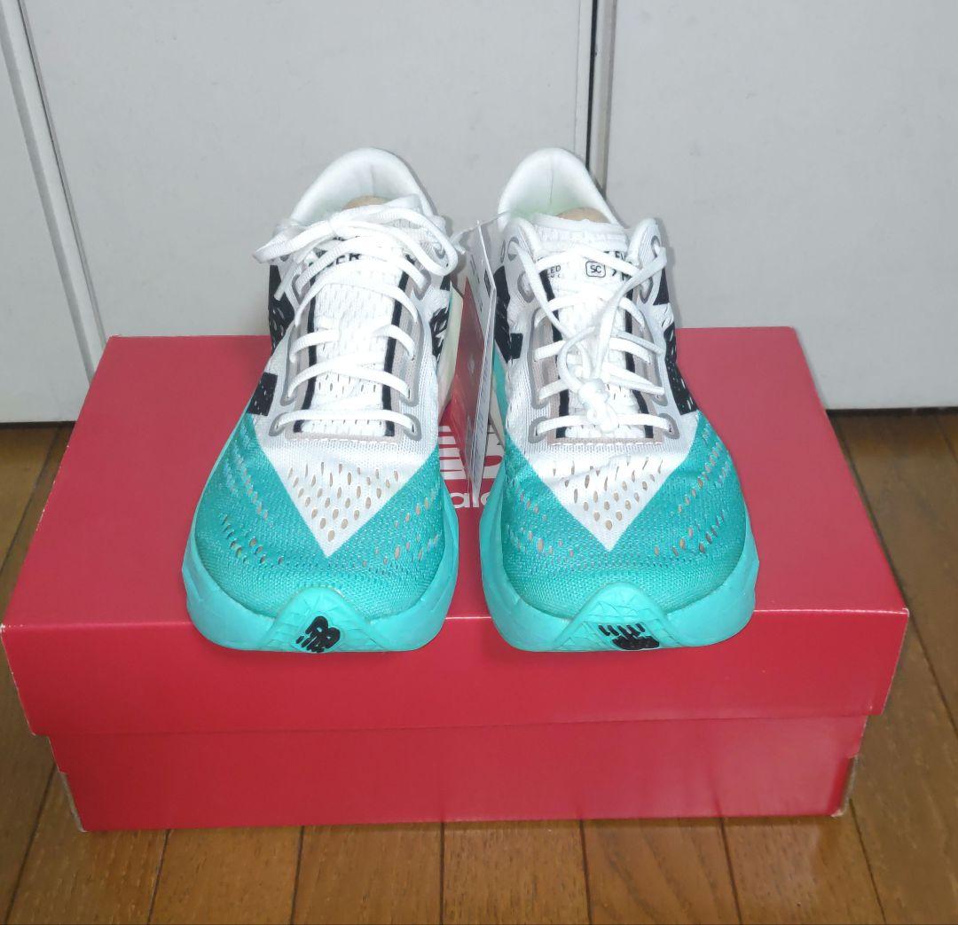 New Balance ニューバランスFuelCell ヒューエルセル25センチ