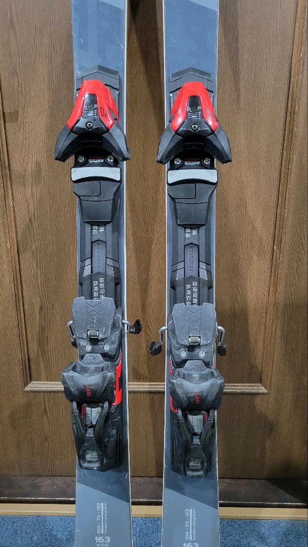 ストックリー STÖCKLI LASER WC SC 163cm R:13.5
