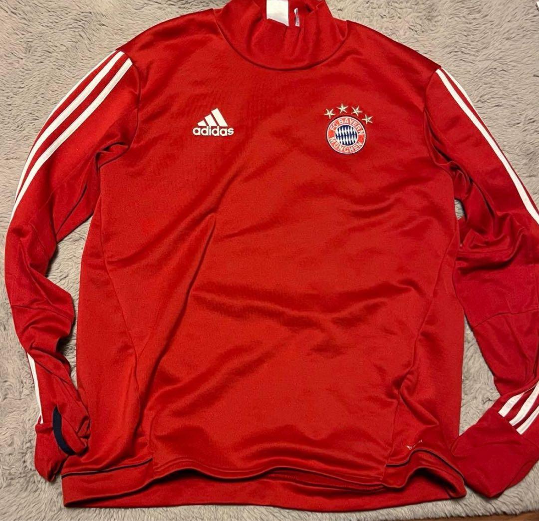 adidas バイエルンミュンヘン トレーニングシャツ