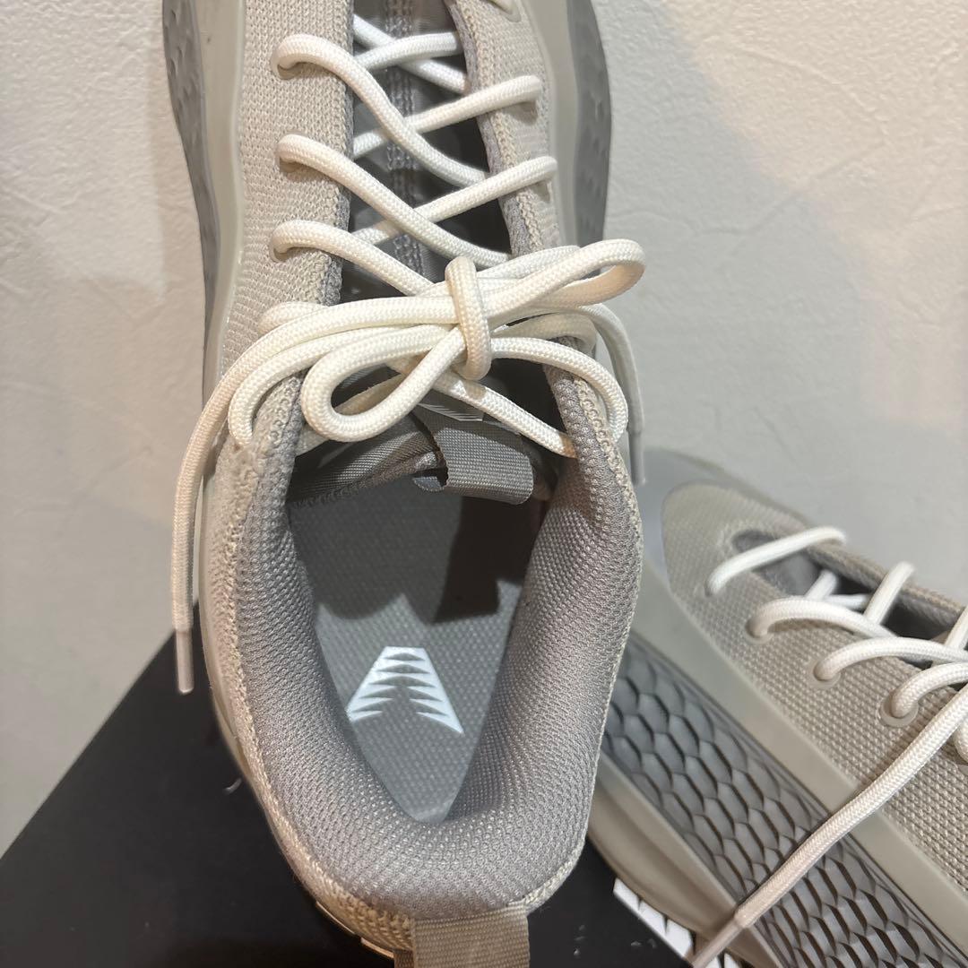 adidas AE1 バスケットボールシューズ グレー