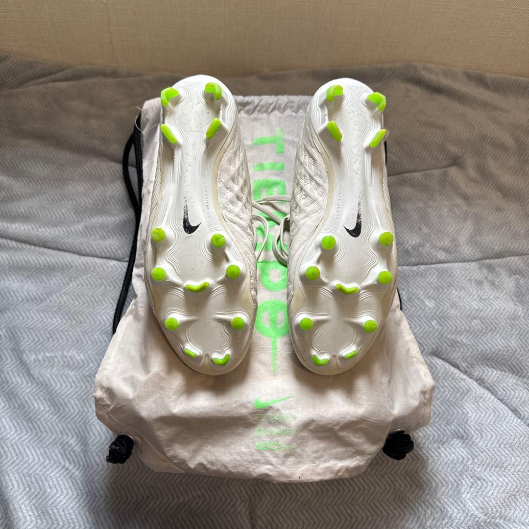 ティエンポ レジェンド 8 エリート FG