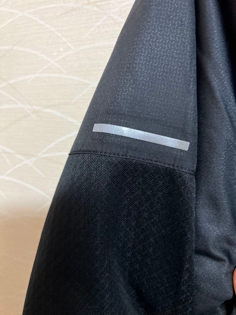 Nike フード付きウィンドブレーカー Sサイズ