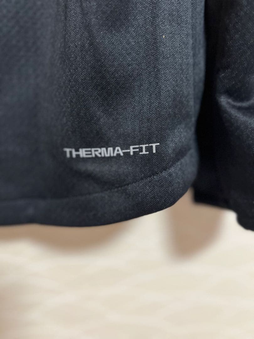 Nike フード付きウィンドブレーカー Sサイズ
