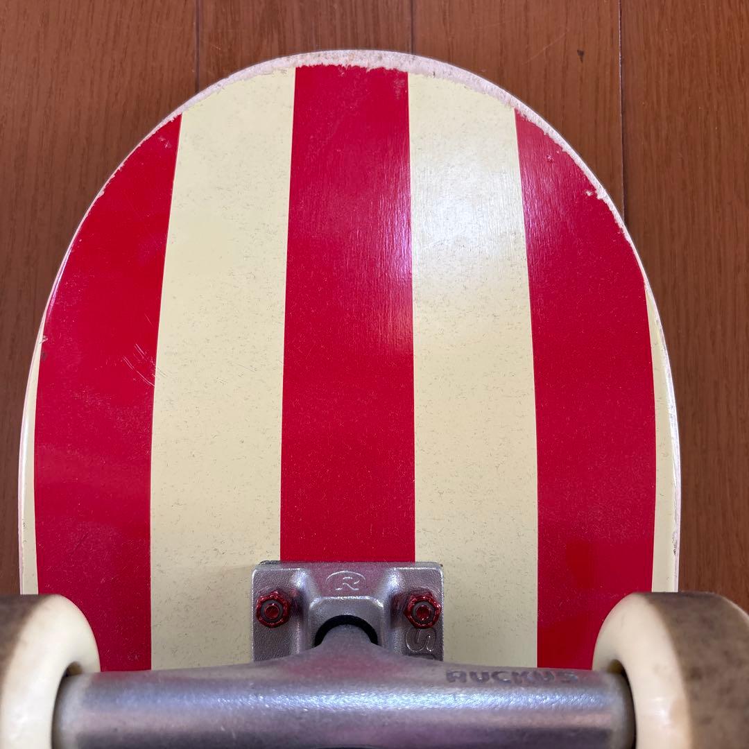 スケートボード TOY MACHINE