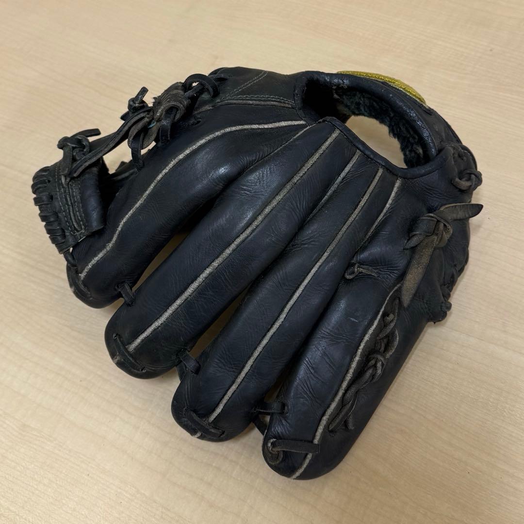 ミズノプロ　硬式内野手用グローブ　黒　ブラック