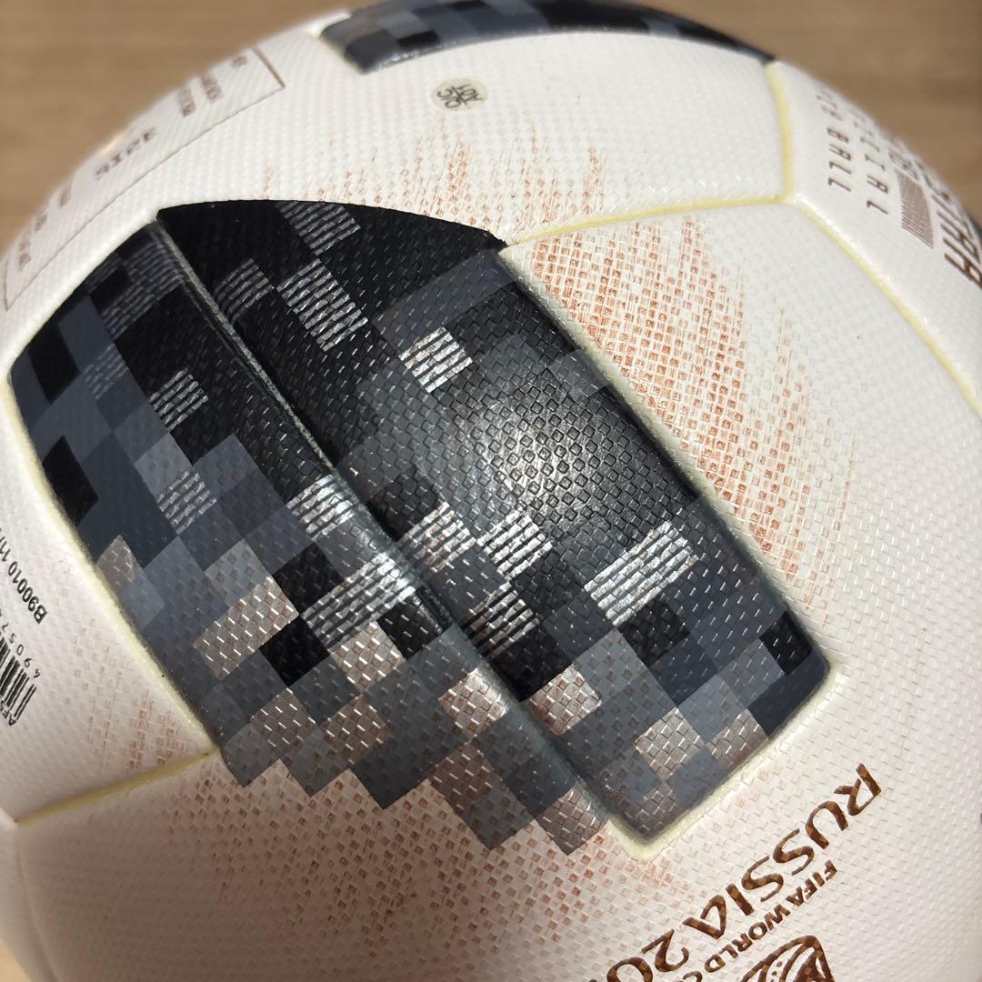 adidas TELSTRA 18 サッカーボール 5号球