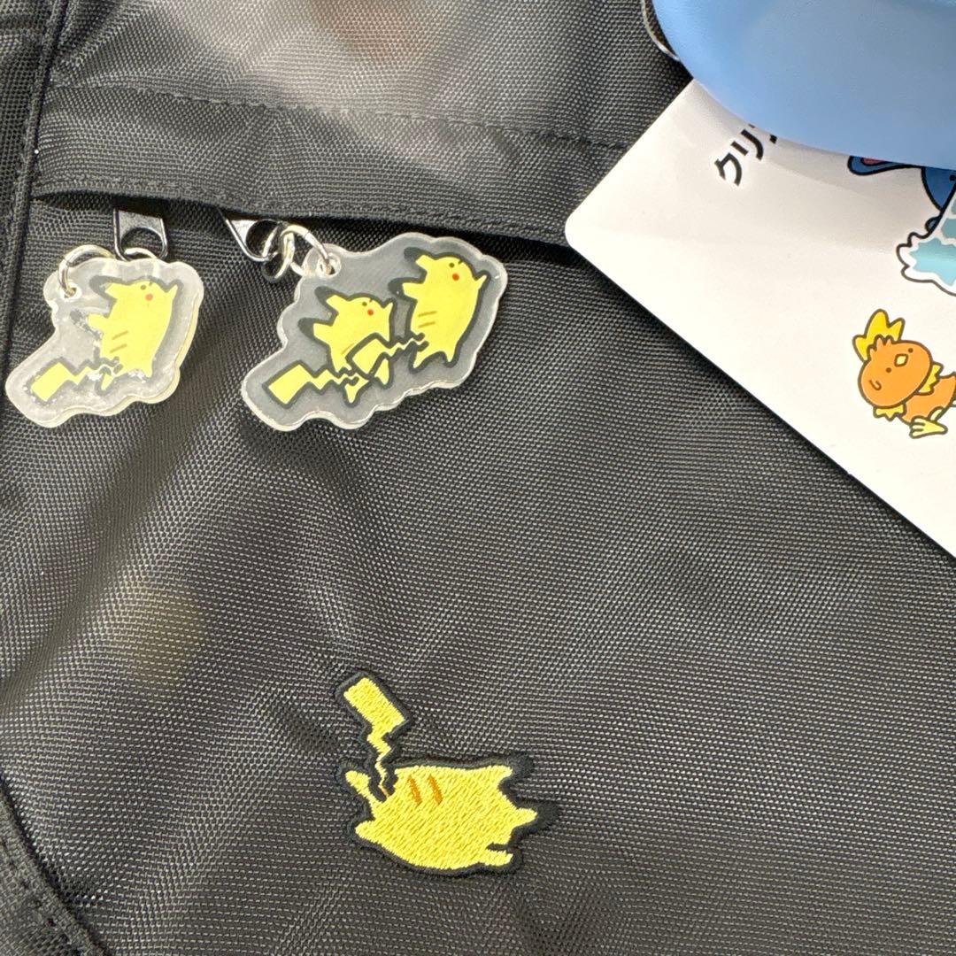 【新品未使用】ポケモン　逃　バッグandポーチ