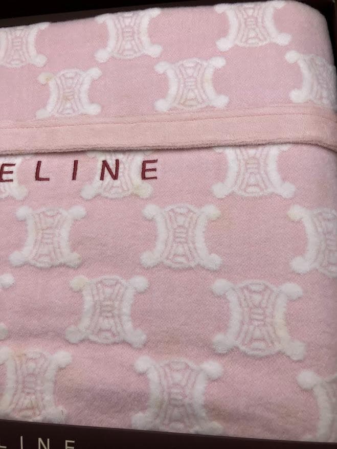 【未使用】　CELINE 綿毛布　140×200㎝　ピンク