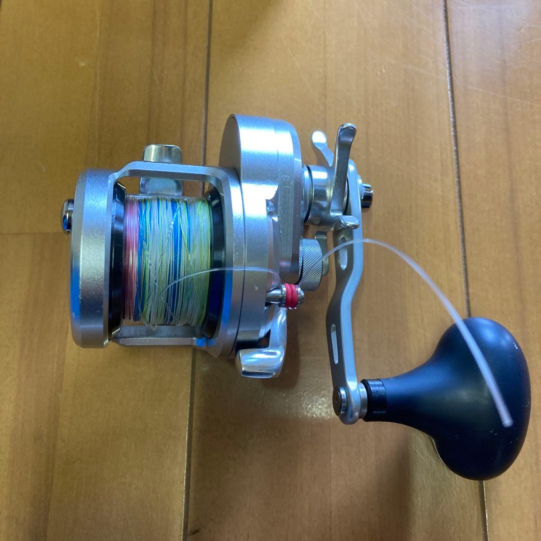 SHIMANO OCEA JIGGER 1500HG リールとジグ7本。