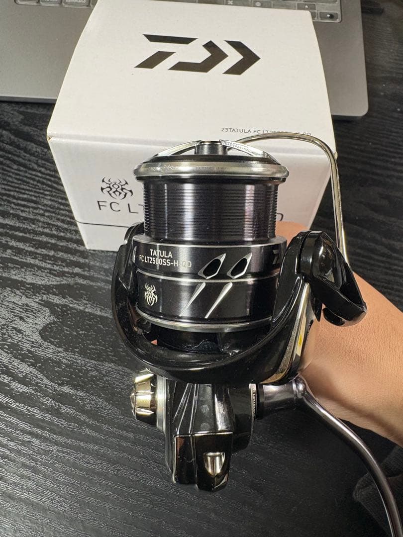 ダイワ 23TATULA FCLT2500SS-H-QD