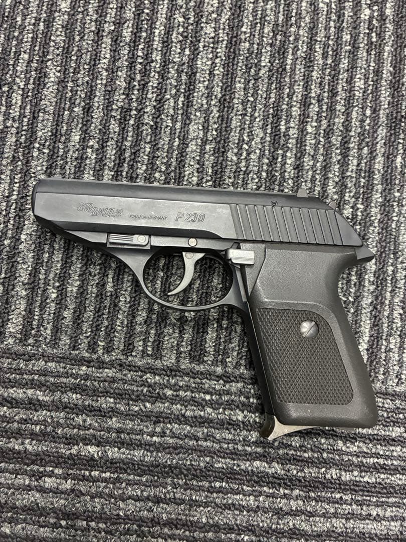 ミニカー SIGARMS INK SIG SAUER P230