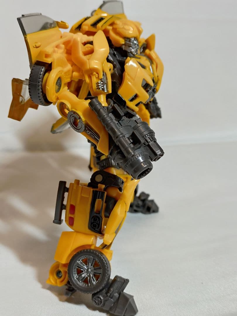 SS-90 バンブルビー　トランスフォーマー　スタジオシリーズ