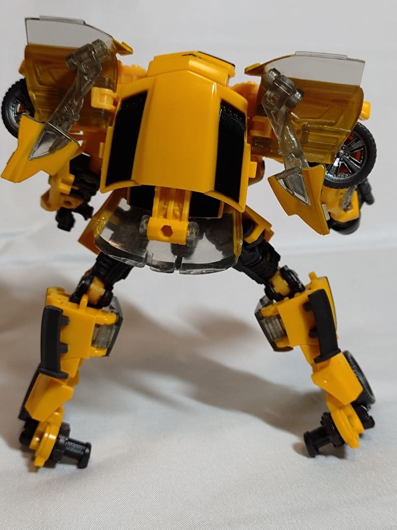 SS-90 バンブルビー　トランスフォーマー　スタジオシリーズ