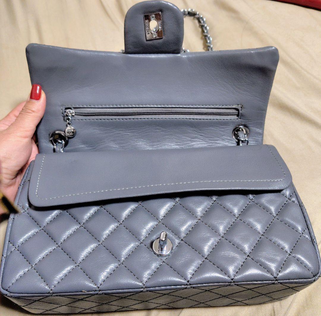 ‪♡CHANEL‪♡ グレー キルティング フラップバッグ✨美品✨