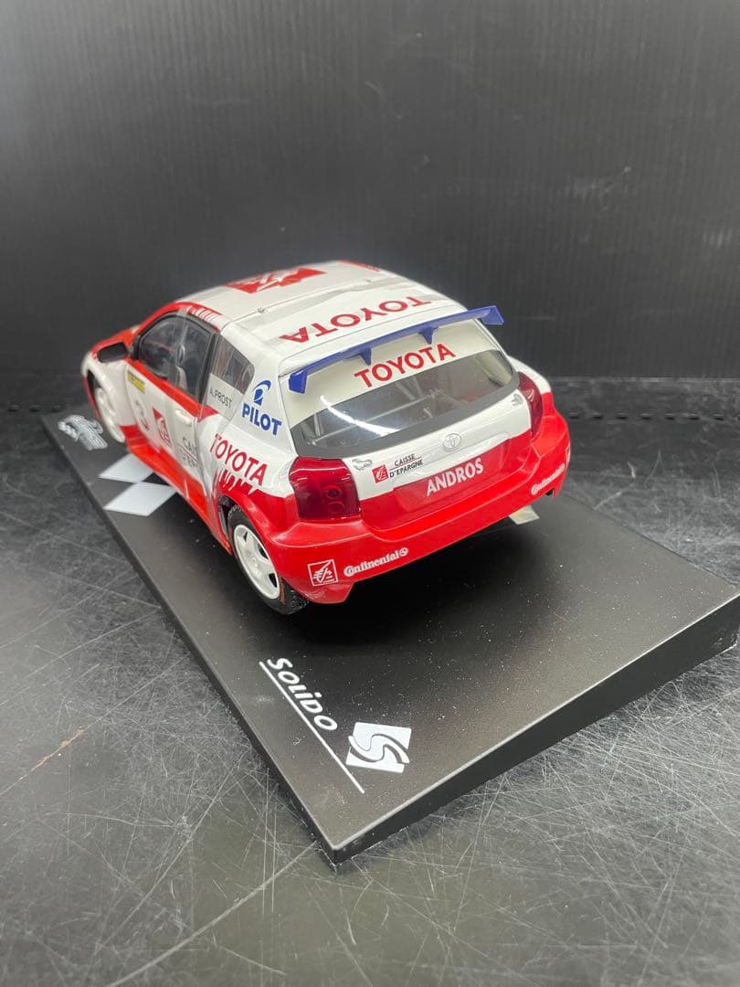 ソリド 1/18 トヨタ カローラ SOLIDO ミニカー　pilot