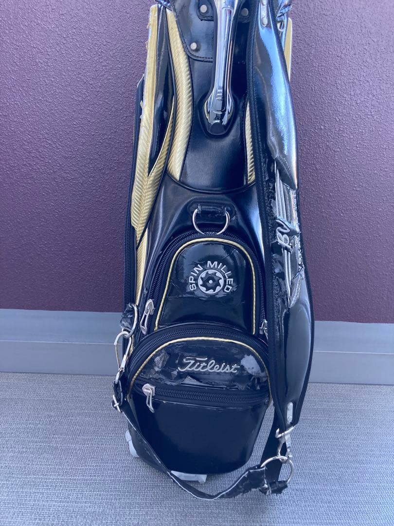 Titleist タイトリスト　キャディバッグ 黒/金