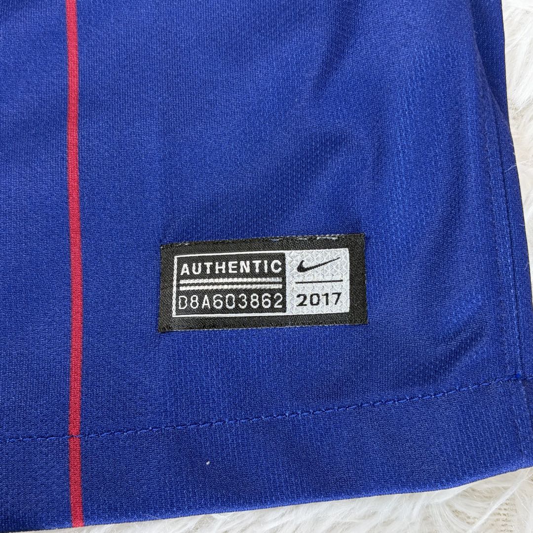 美品　NIKE FCバルセロナ オーセンティックユニフォーム17/18