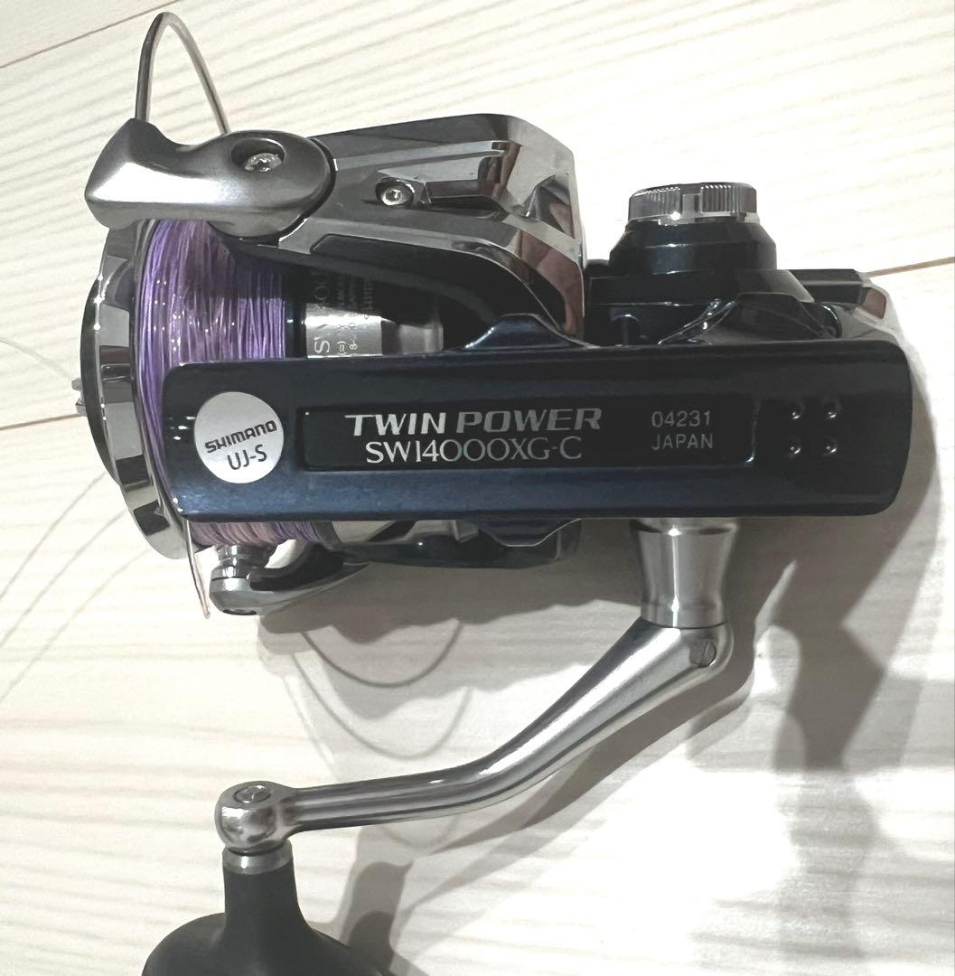 高性能スピニングリール　TWIN POWER SW14000XG SHIMANO