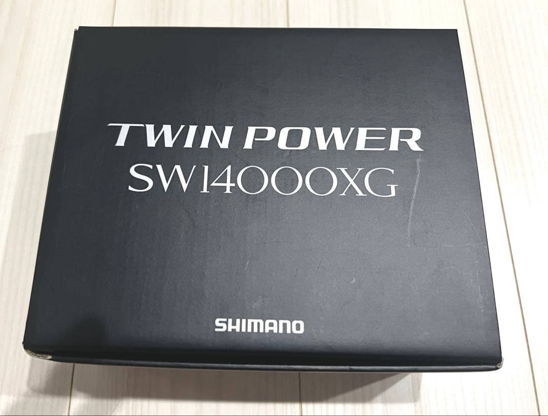 高性能スピニングリール　TWIN POWER SW14000XG SHIMANO