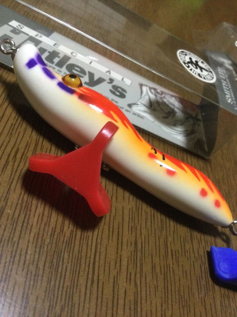 ハトリーズ　トップウォーター　ルアー