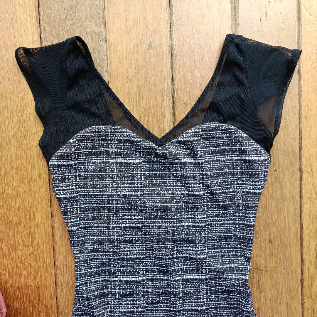stina 、black tweedレオタード