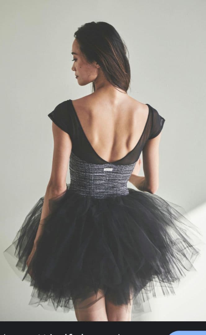 stina 、black tweedレオタード