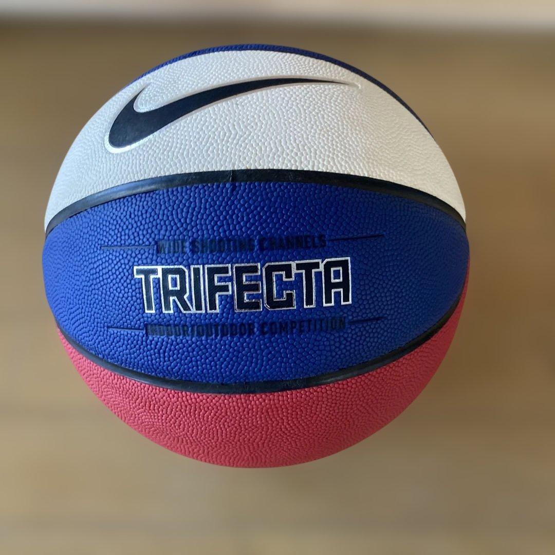 NIKE BASKETBALL ボールとケースセット