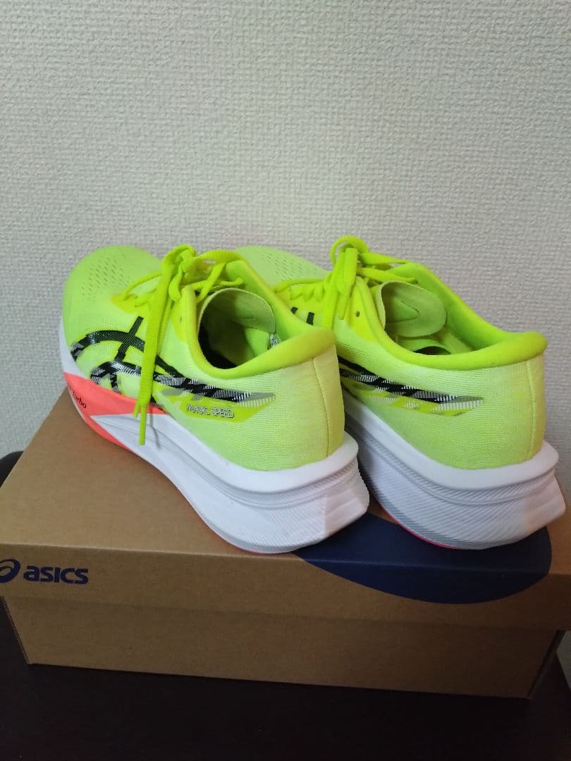 ASICS マジックスピード4 ワイド 25.5 美品