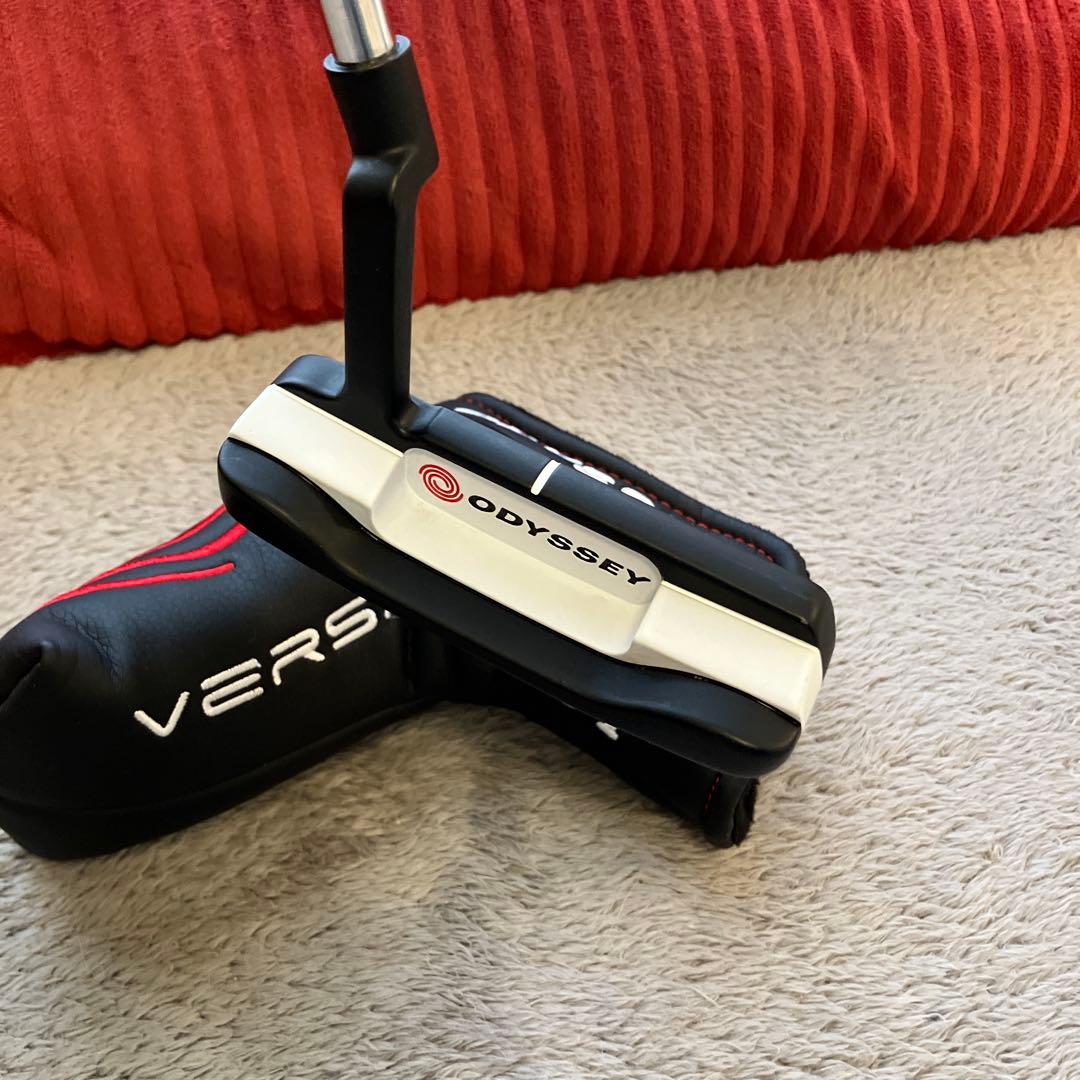 【美品】ODYSSEY VERSA WHITE HOT パター