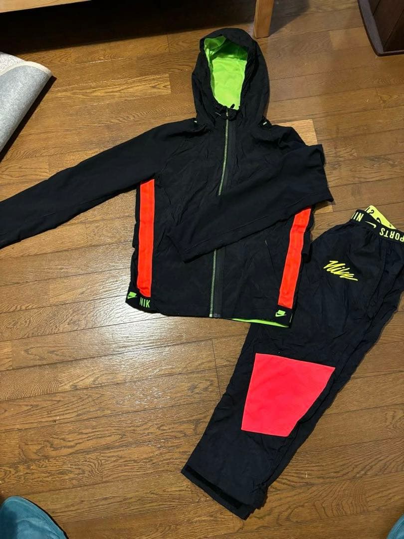 NIKE ジャージ上下セット ブラック/レッド