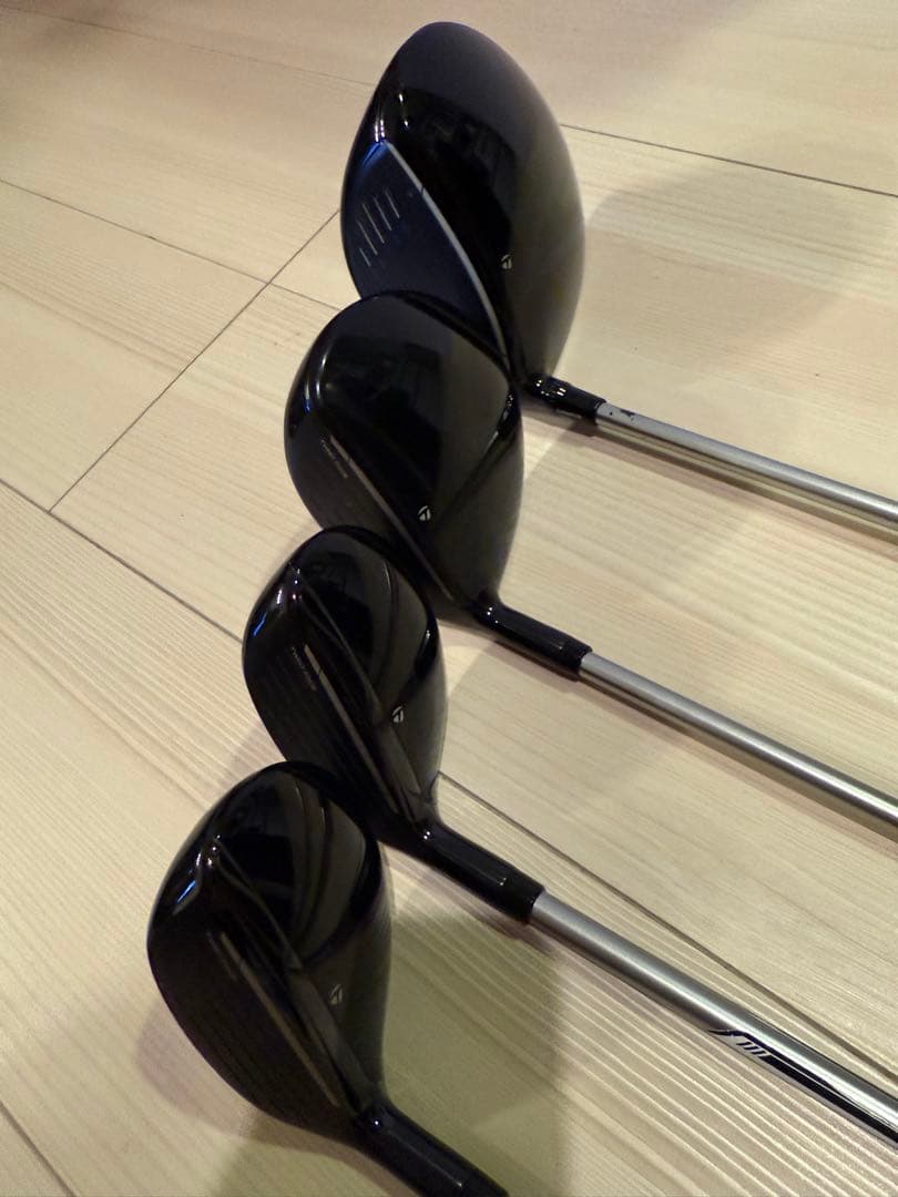 テーラメイド　レディース Qi10 MAX セット　Aシャフト
